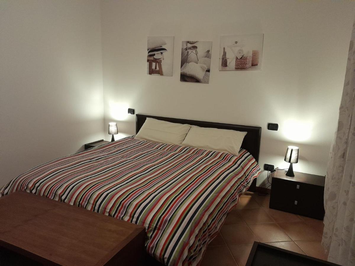 Casa Al Lago Оменя Екстериор снимка