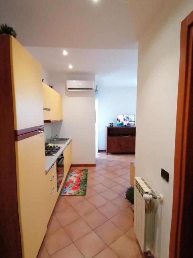 Casa Al Lago Оменя Екстериор снимка