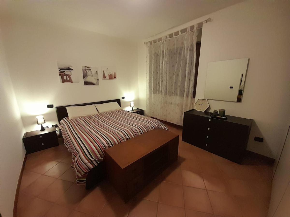 Casa Al Lago Оменя Екстериор снимка