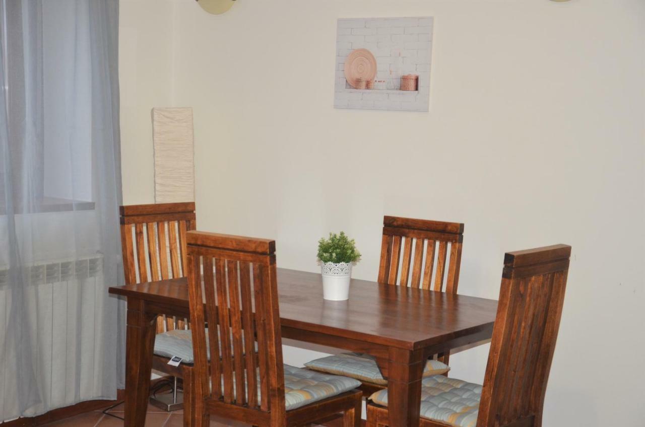 Casa Al Lago Оменя Екстериор снимка